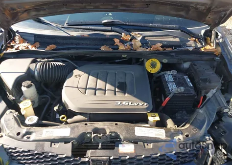 2015 Dodge Grand Caravan Sxt Plus из США, поврежденный, VIN 2C4RDGCGXFR684535